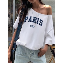 Tarzsokak Beyaz Kadın Düşük Omuz Kayık Yaka Paris Baskılı Beyaz