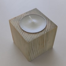 Doğal Ahşap Küp Mumluk 5 X 5 Cm Tekli Mum Dahil