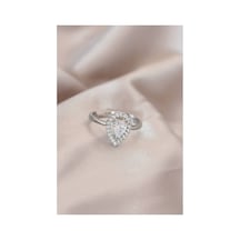 Ayarlamalı Silver Renk Metal Zirkon Ve Kristal Taşlı Damla Model Yüzük - Tj-byk2072 Evimdeyokyok Çok Renkli