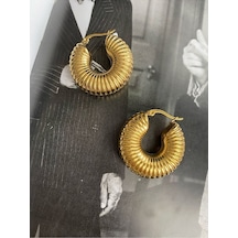 Boğumlu Iri Halka Çelik Kararmaz Küpe Çifti Altın