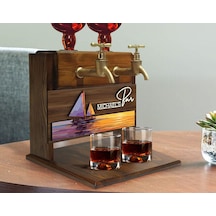 Bk Gift Kişiye Özel Kabartma Manzara Tasarımlı İsimli Çift Musluklu Doğal Ahşap İçki Standı-30, İçki Standı, Doğum Günü Hediyesi, Ev Hediyesi Bitmeyen