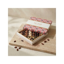 Nutat 365gr Hediyelik Özel Spesiyal Çikolata & Karışık Draje Kutusu - 8 Farklı Gurme Lezzet /geleneksel Motif