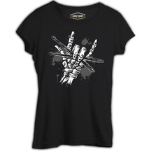 Skeleton Hand Holding Drumsticks Siyah Kadın Tshirt 001