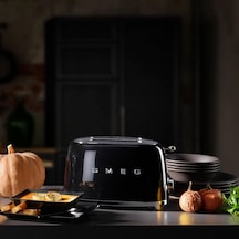 Smeg TSF01BLEU 2 Dilim Ekmek Kızartma Makinesi