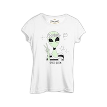 Space Queen Beyaz Kadın Tshirt 001