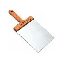 OMEGA AHŞAP SAPLI MACUN KÜREĞİ 18 CM