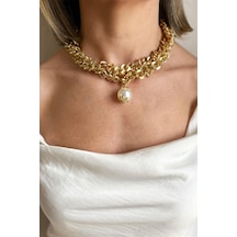 Büyük İnci Detaylı Üçlü Choker Kolye Krem