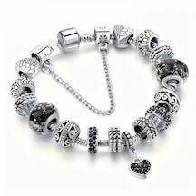 Worldshop Kalp Aşk Temalı Siyah Charm Bileklik