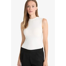 Defacto Slim Fit Dar Kesim Yarım Balıkçı Yaka Kolsuz Çıtçıtlı Body F9794ax25hser105 Ekru Defacto Slim Fit Dar Kesim Yarım Balıkçı Yaka Kolsuz Çıtçıtlı Body F9794ax25hser105 Ekru