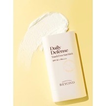 Daily Defense Sun Stick Spf50+ Pa++++ Şeffaf Bitişli Yüksek Uv Korumalı Güneş Stick 18g