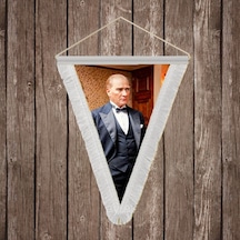 Mustafa Kemal Atatürk Takım Elbiseli Beyaz Saçaklı Üçgen Flama Bayrak Hatıra Flama Ata47 Diğer