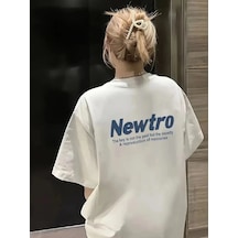 Freedom Storee Kadın Tişört Newtro Baskılı Oversize Bisiklet Yaka T-shirt - Beyaz Çok Renkli