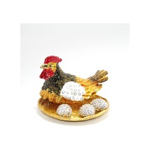 Swarovski Taşlı Yumurtalı Tekli Tavuk Model 1