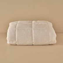 Premium Çiçek Desenli Dış Kumaş:%30 Bambu%70 Pamuk/iç Dolgu:%30 Bambu%70 Polyester Yorgan, Beyaz, Çift Kişilik 195x215 Cm Çok Renkli