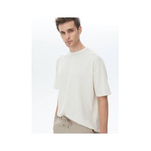 Kip Bej Jakarlı Bisiklet Yaka Keten Karışımlı T-shirt Çok Renkli Kip Bej Jakarlı Bisiklet Yaka Keten Karışımlı T-shirt Çok Renkli