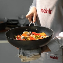 Nehir Titanium Siyah 28 Cm Wok Tava