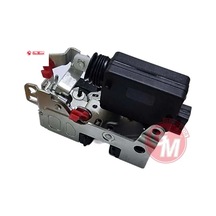 Arka Kapı Kilidi Sol Motorlu Dacia Sandero Gua 8200735248