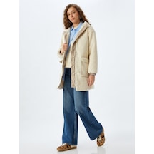 Koton Peluş Mont Kapüşonlu Fermuarlı Cep Detaylı Astarlı Çıtçıt Düğmeli Ekru 5wal00002ıw Ekru