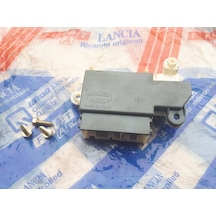 Fiat Uno Ön Cam Silecek Motor Kontrol Ünitesi 9942950