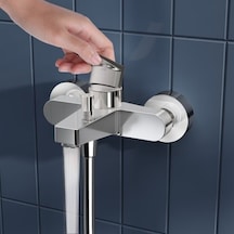 Banyo Bataryası Modern Tasarım Ve Kullanım Kolaylığı Altın