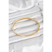 Mey İthalat 316l Çelik Gold Renk Zirkon Taşlı 65 Mm İnce Kadın Kelepçe Bileklik - Özel Seri Meyeb68c42385f3d0b392b604c49b Altın