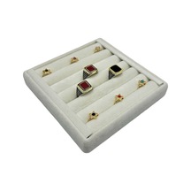 Yüzük Küpe Koldüğmesi Takı Standı Kırık Beyaz 15 X 15 Cm