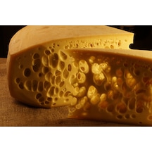 Yeke Kişi Kars Gravyer Peyniri 250 G