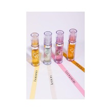 Roll On Lipgloss - 04 Banana - Muz Aromalı Dudak Parlatıcısı