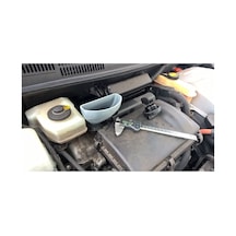 2006 Toyota Prius Yağ Doldurma Hunisi