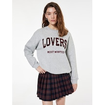 Koton Uzun Kollu Bisiklet Yaka Peluş Aplike Detaylı Baskılı Sweatshirt Gri Melanj 6wak10288ek Gri Melanj