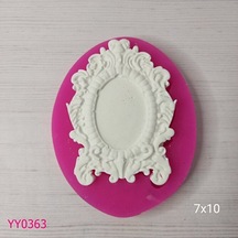 Yy0363 Kenarları İşlemeli Elips Çerçeve Silikon Kalıp