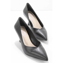 Bambi Siyah Kadın Klasik Topuklu Ayakkabı K01221502409 001