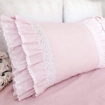 Pembe Fırfırlı Gübürlü Yastık Kılıfı