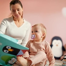 Ultra Air Emzik, Kız Bebekler İçin 0-6 Ay, 2 Li Paket, Ortodontik Silikon, Geniş Hava Delikli, Mikrodalga Sterilize Edilebilir, Bpa İçermez, Taşıma Kutulu, Scf080/06 Açık Bej