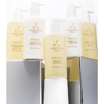 Aromatherapy Şampuan 300 ML + Saç Kremi 300 ML + Vücut Temizleyici 300 ML + Vücut Losyonu 300 ML + Wash 300 ML