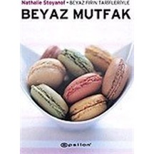 Beyaz Mutfak / Nathalie Stoyanof