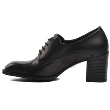 Aspor Siyah Hakiki Deri Kadın Klasik Topuklu Ayakkabı 001