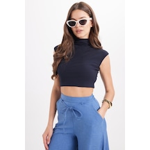 Tudors Kadın Slim Fit Dar Kesim Pamuklu Likralı Dik Yaka Sıfır Kol Yumuşak Dokulu Lacivert Crop Bluz-50466