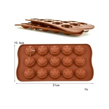 Gülen Emoji Silikon Çikolata Kalıbı 15'li Goldcakes Gülen Emoji Silikon Çikolata Kalıbı 15'li Goldcakes