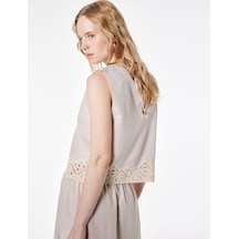 Koton Keten Karışımlı Yuvarlak Yaka Kroşe Dantel Detaylı Kolsuz Crop Bluz Bej Desenli 6sak60287uw Ekru