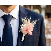 Ortancalı Damat Yaka Çiçeği