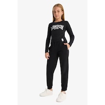 Defacto Standart Fit Basic Beli Lastikli Jogger Siyah Kız Çocuk Eşofman Altı Y1226a6/bk81 SiYAH Defacto Standart Fit Basic Beli Lastikli Jogger Siyah Kız Çocuk Eşofman Altı Y1226a6/bk81 SiYAH