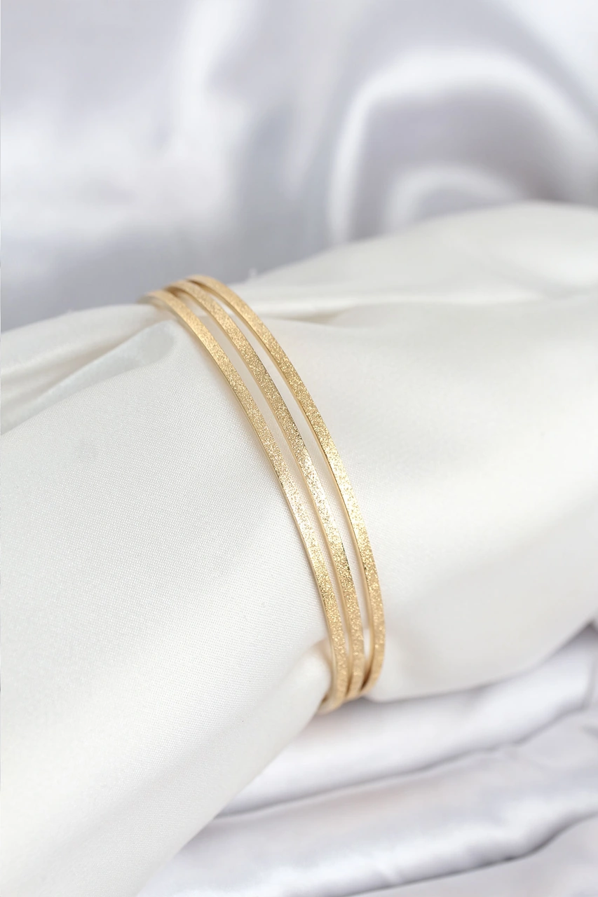 Tua Moda 316l Çelik Gold Renk Simli Model Ajda 65 Mm Kadın Bileklik Altın