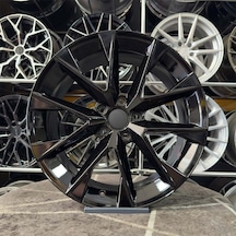 18 İnç 5x112 Akrep Golf Jetta Leon Uyumlu Siyah Jant Modeli