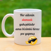 Damat Temalı Porselen Kupa