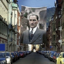 Gazi Mustafa Kemal Atatürk - Şık Takım Elbiseli - Modern Atatürk Cephe Poster Bayrak -4x6 Metre 1