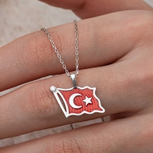 Gümüş Türk Bayrağı Kadın Kolye Çok Renkli