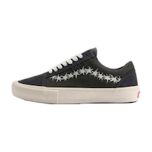 Siyah