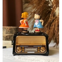 Radyo Görünümlü Öpüşen Çift Müzik Kutusu