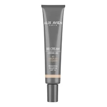 Kapatıcılık,doğal Parlaklık Sağlayan Spf15 Faktör Nemlendiren Bb Krem Bb Cream 40 Medium To Dark Diğer